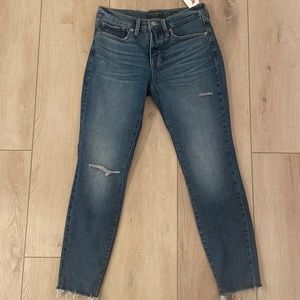 Mid Rise Ava Lucky Jeans
